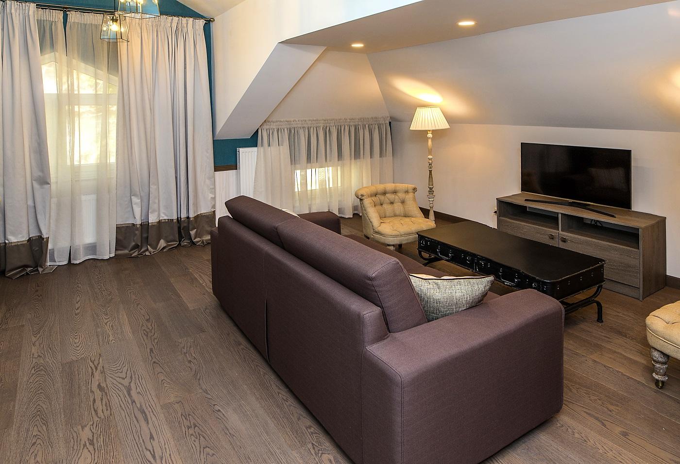 Zentrum Hotel تشيسيناو المظهر الخارجي الصورة