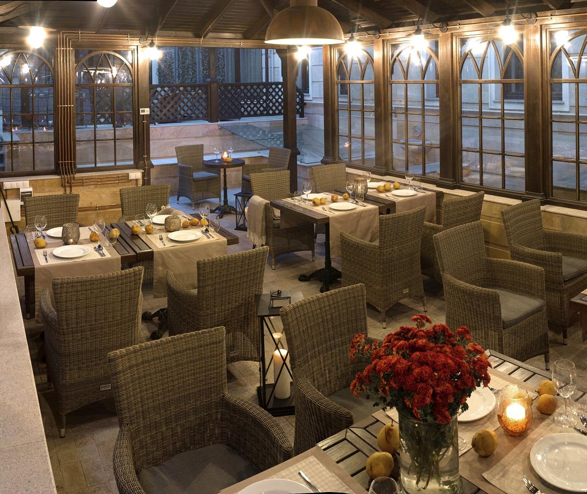 Zentrum Hotel تشيسيناو المظهر الخارجي الصورة